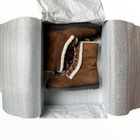 🆕 Aquatalia Suede/Shearling Boot With Side Zip - Picture 14 of 14